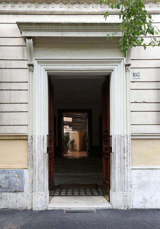 Residenza Crescenzio Rome